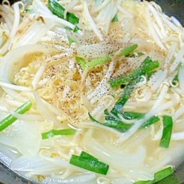 ニラともやしと玉ねぎの塩ラーメン レシピ 作り方 By イ シュリー 楽天レシピ ニラともやしと玉ねぎの塩ラーメン レシピ 作り方 By イ シュリー 楽天レシピ