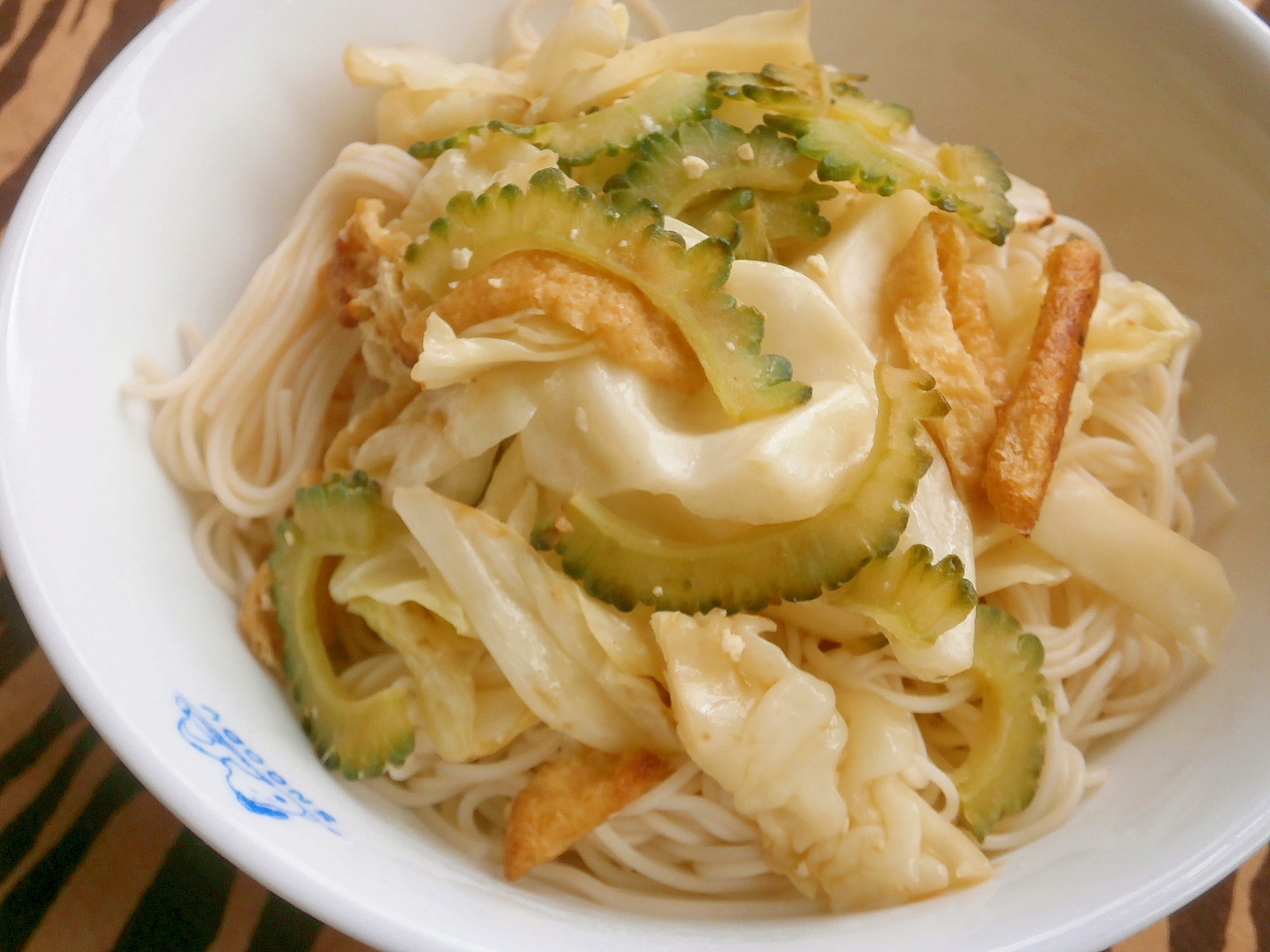 味噌だれで☆ゴーヤそうめん