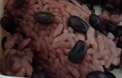 家族がモチモチで美味しいなあとおかわりしてくれました。まだ頂き物の黒豆があるのでリピします！