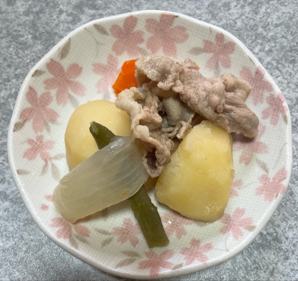 【簡単なのに本格的】肉じゃが