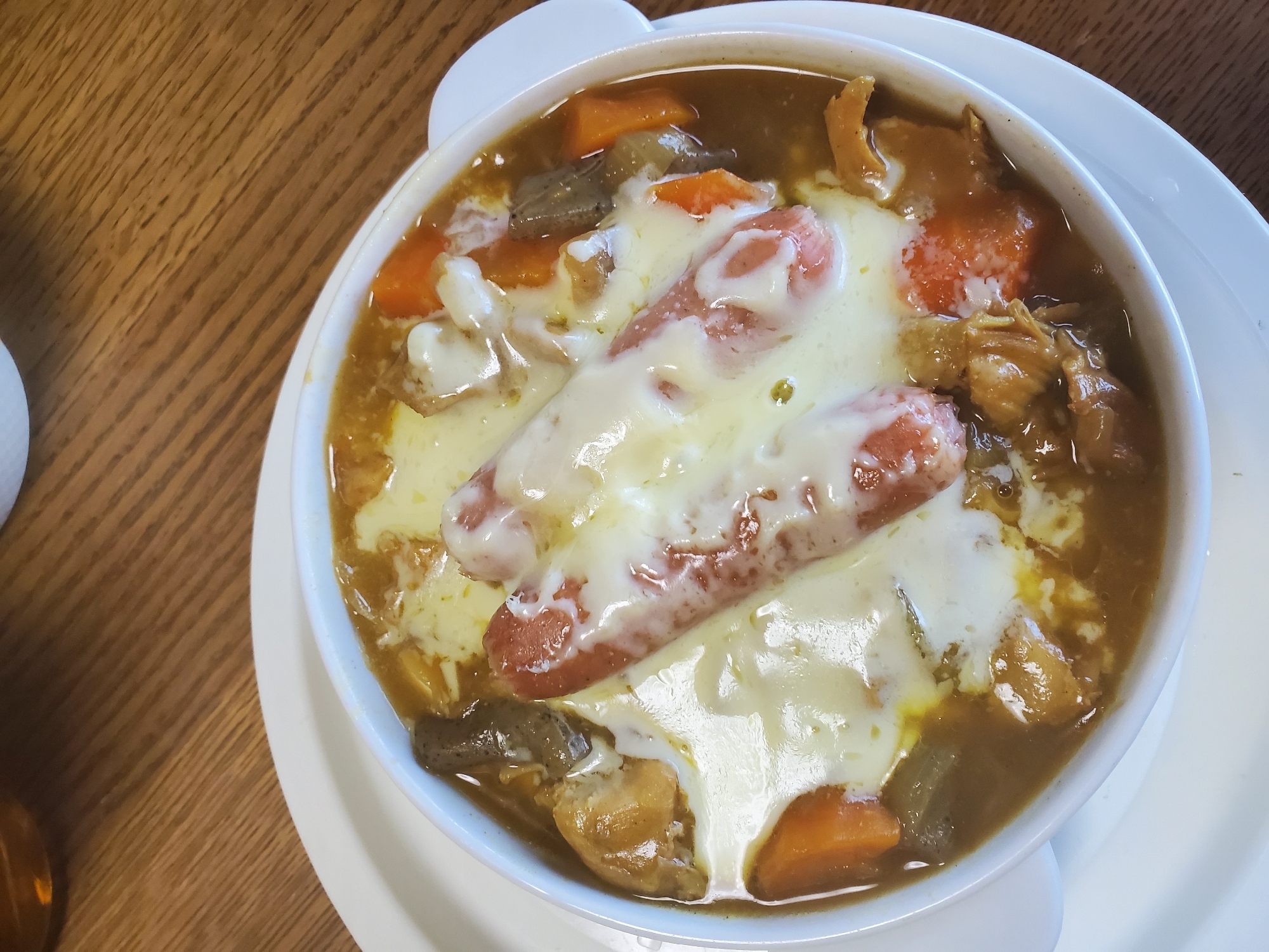 残りカレーでウインナー豆腐グラタン