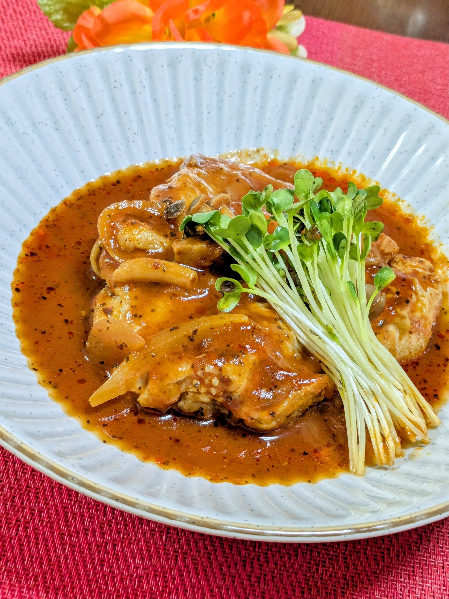 〜トマトジュースで鶏もも肉のトマト煮〜