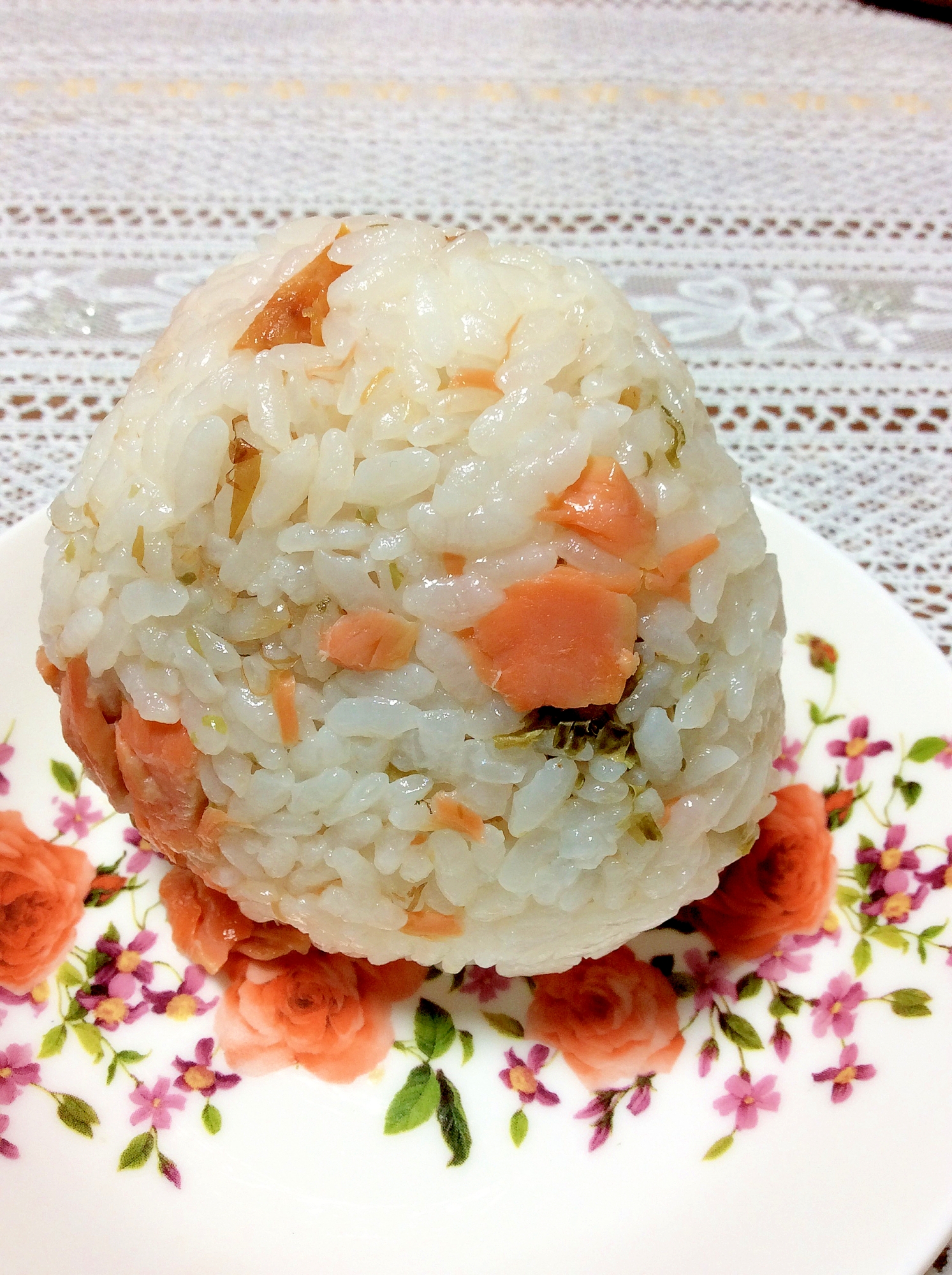 残り物焼き鮭で♪おかか青海苔おにぎり♡