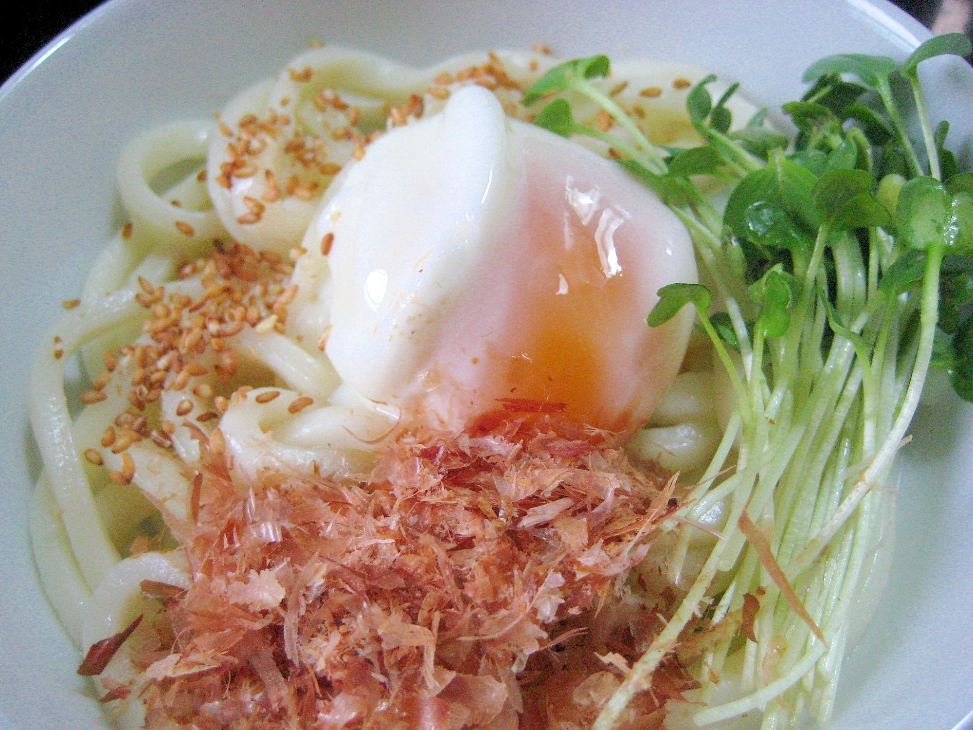 簡単!旨い!☆温玉ぶっかけうどん☆