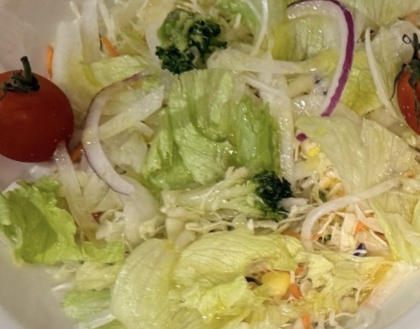 レタス玉ねぎサラダ