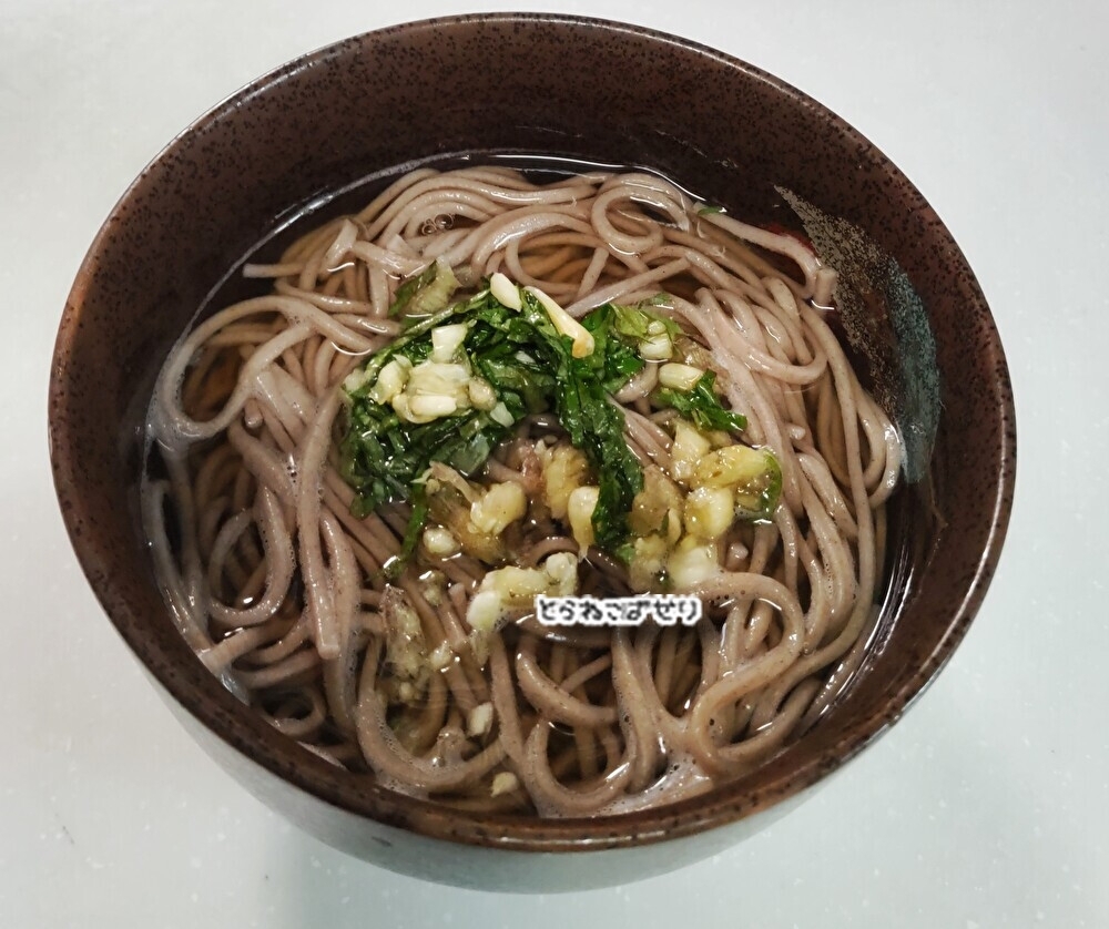 夏でも温かいそば