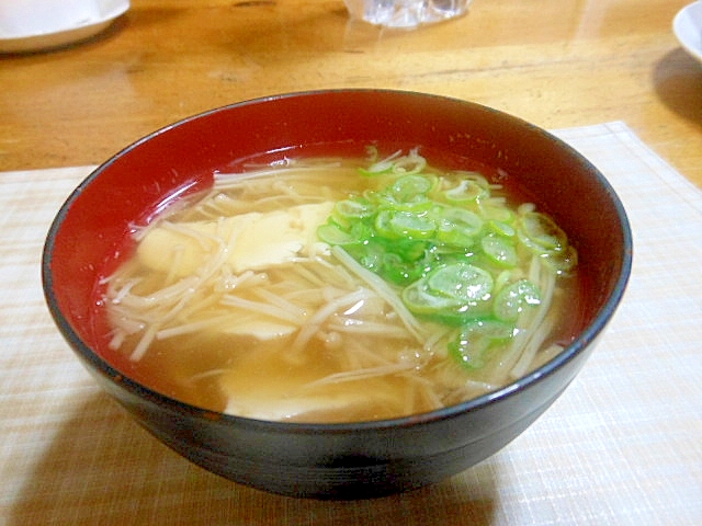 簡単~エノキと豆腐のお吸い物