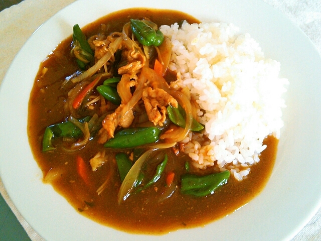 麻婆鍋の残りで一人ランチ！5分でピーマンカレー♡