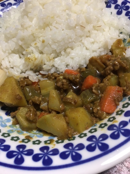 食べやすい★角切り野菜とミンチのカレー