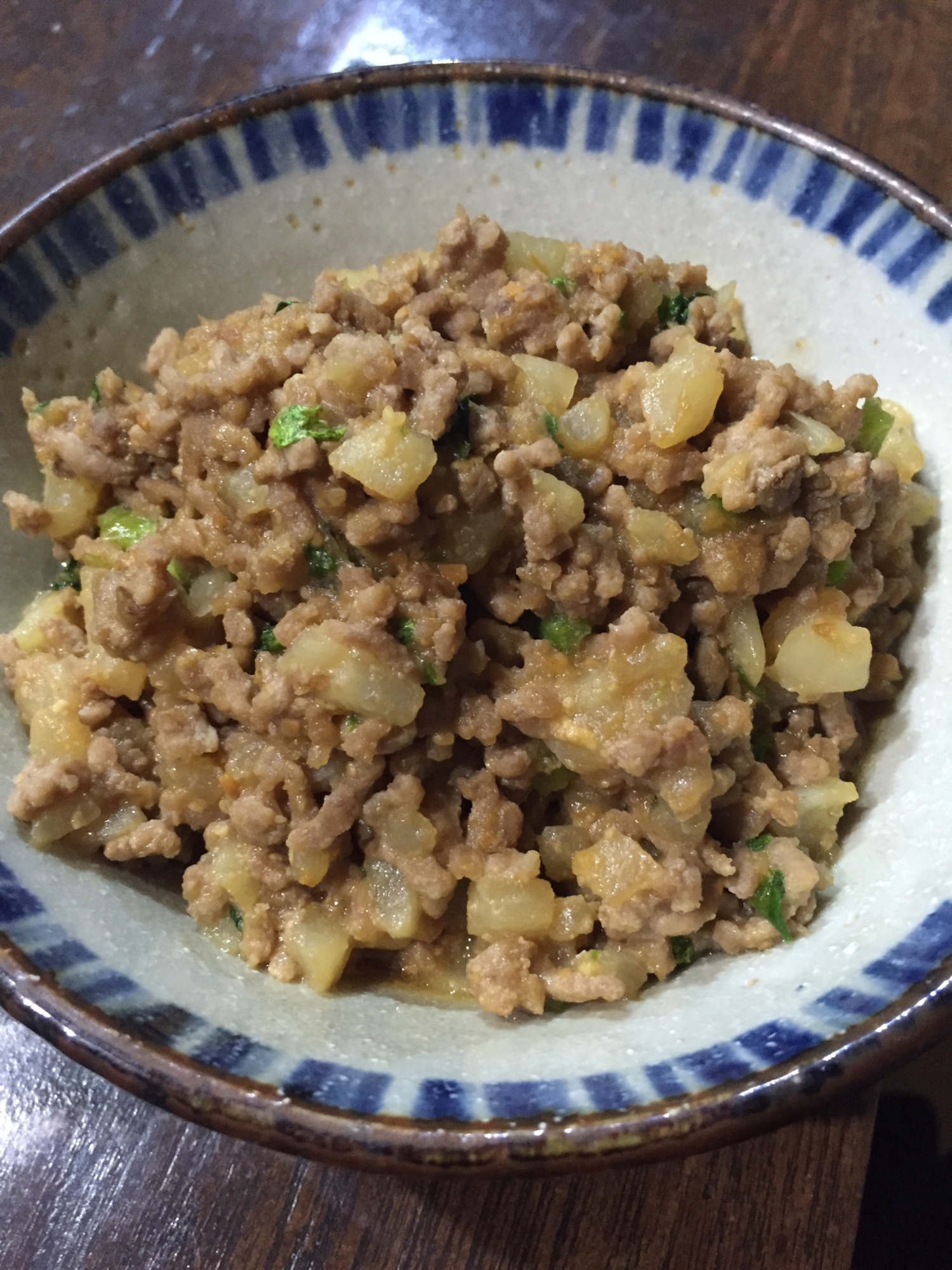 豚ひき肉とかぶの味噌炒め