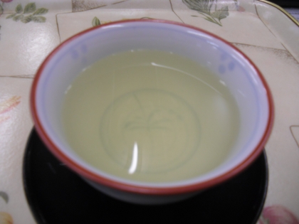 私もこれ　好きです　和風のお茶碗にしてみました