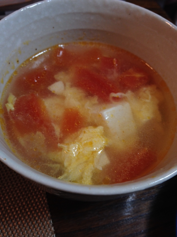 豆腐とトマトのさっぱりスープ