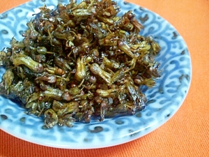 ごはんがススム しその実の佃煮 レシピ 作り方 By しょう yan 楽天レシピ