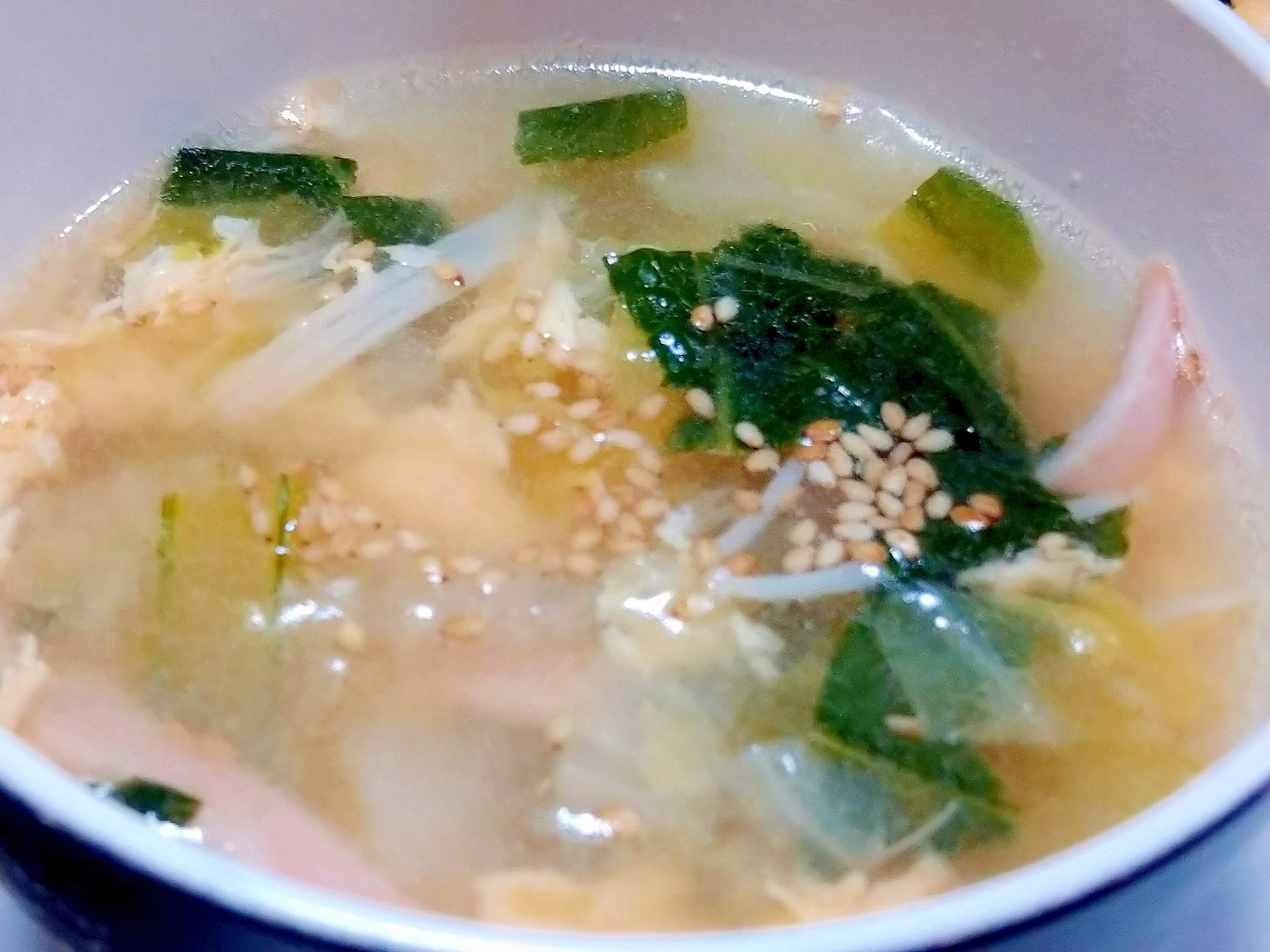 小松菜と白菜の中華スープ