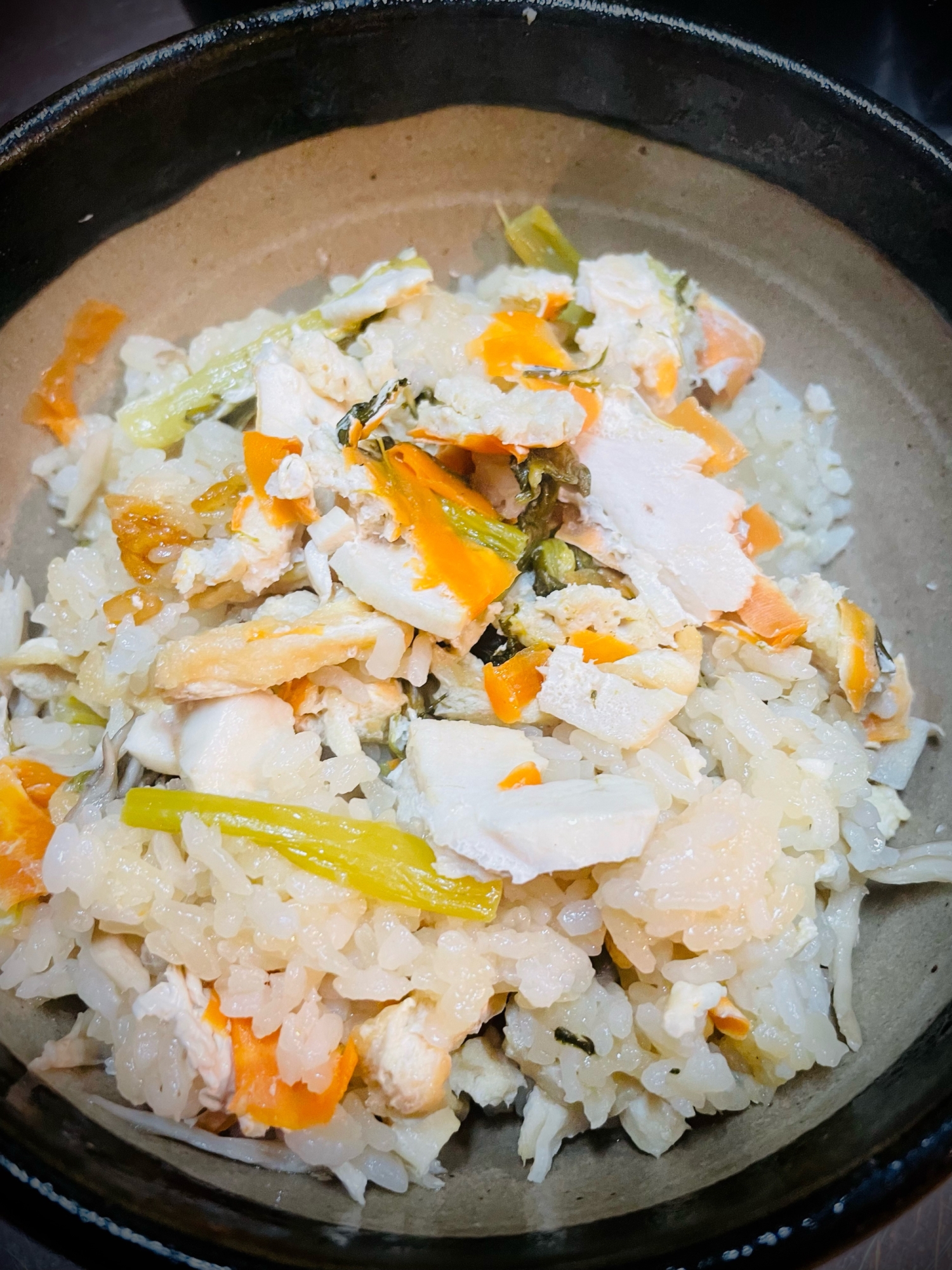 鶏肉と小松菜の炊き込みご飯♪