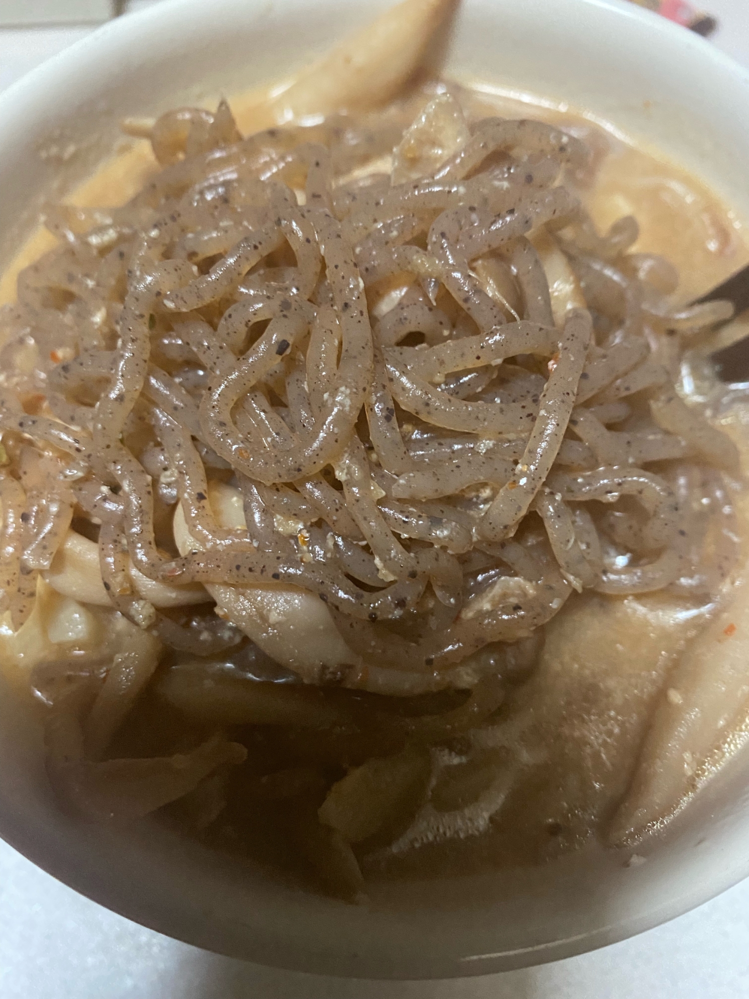 糸こんにゃくで坦々麺風