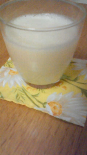 ミルクグレープフルーツと桃ジュース レシピ 作り方 By るもちゃん 楽天レシピ