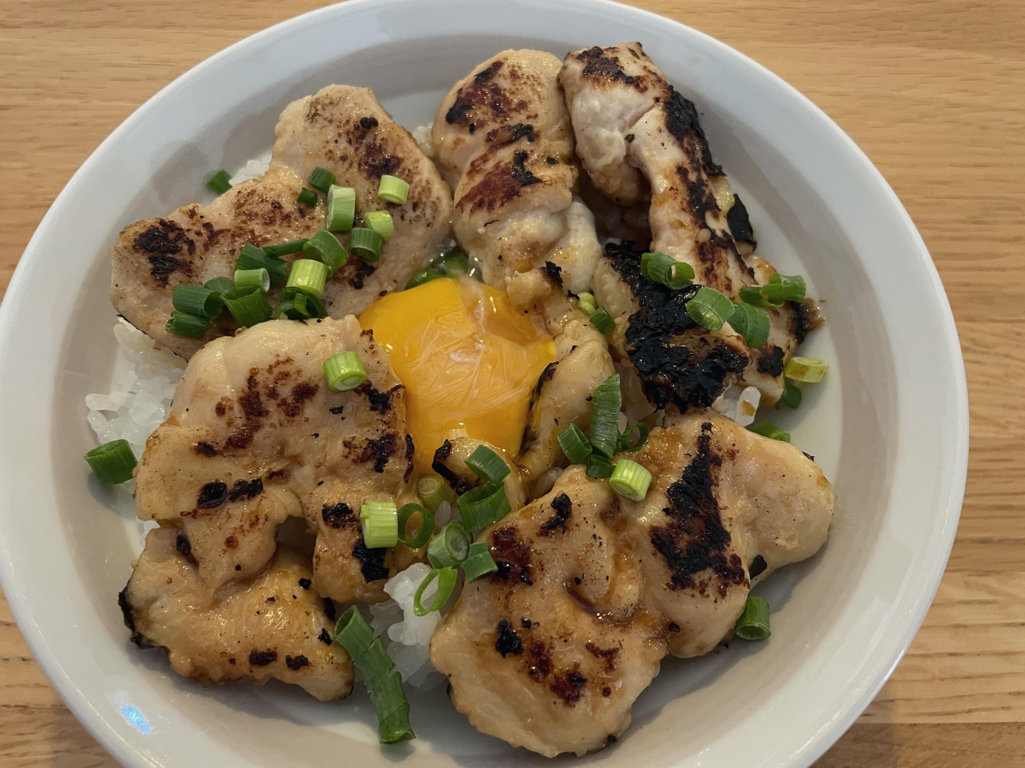 筋肉！タンパク質丼！マッチョ！