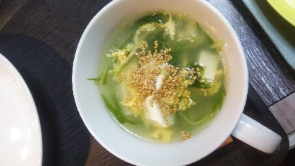 豆腐と水菜と卵の中華スープ
