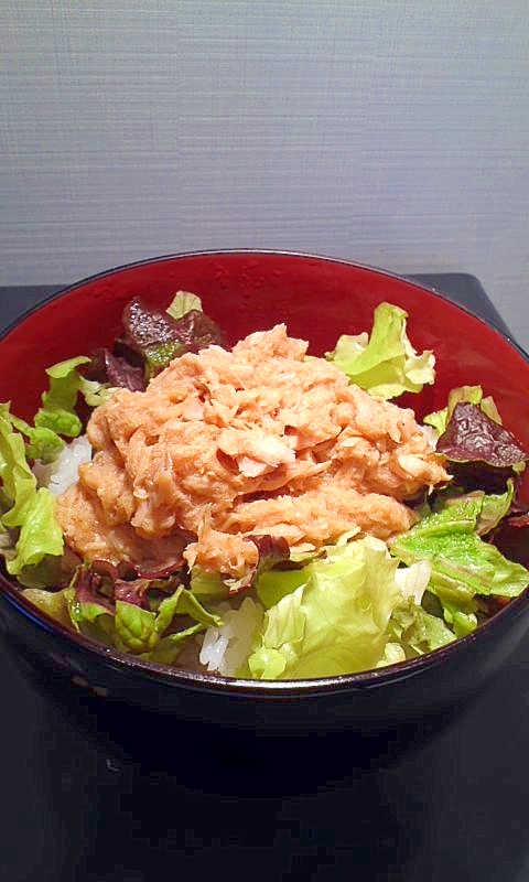 ワンボール♪混ぜるだけの簡単ツナ丼