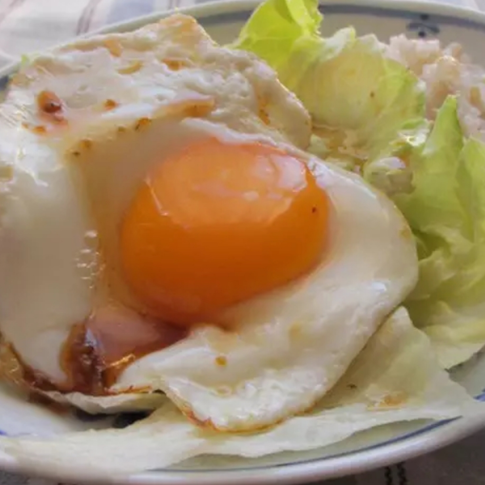 目玉焼き丼