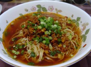 四川風醤油ラーメン