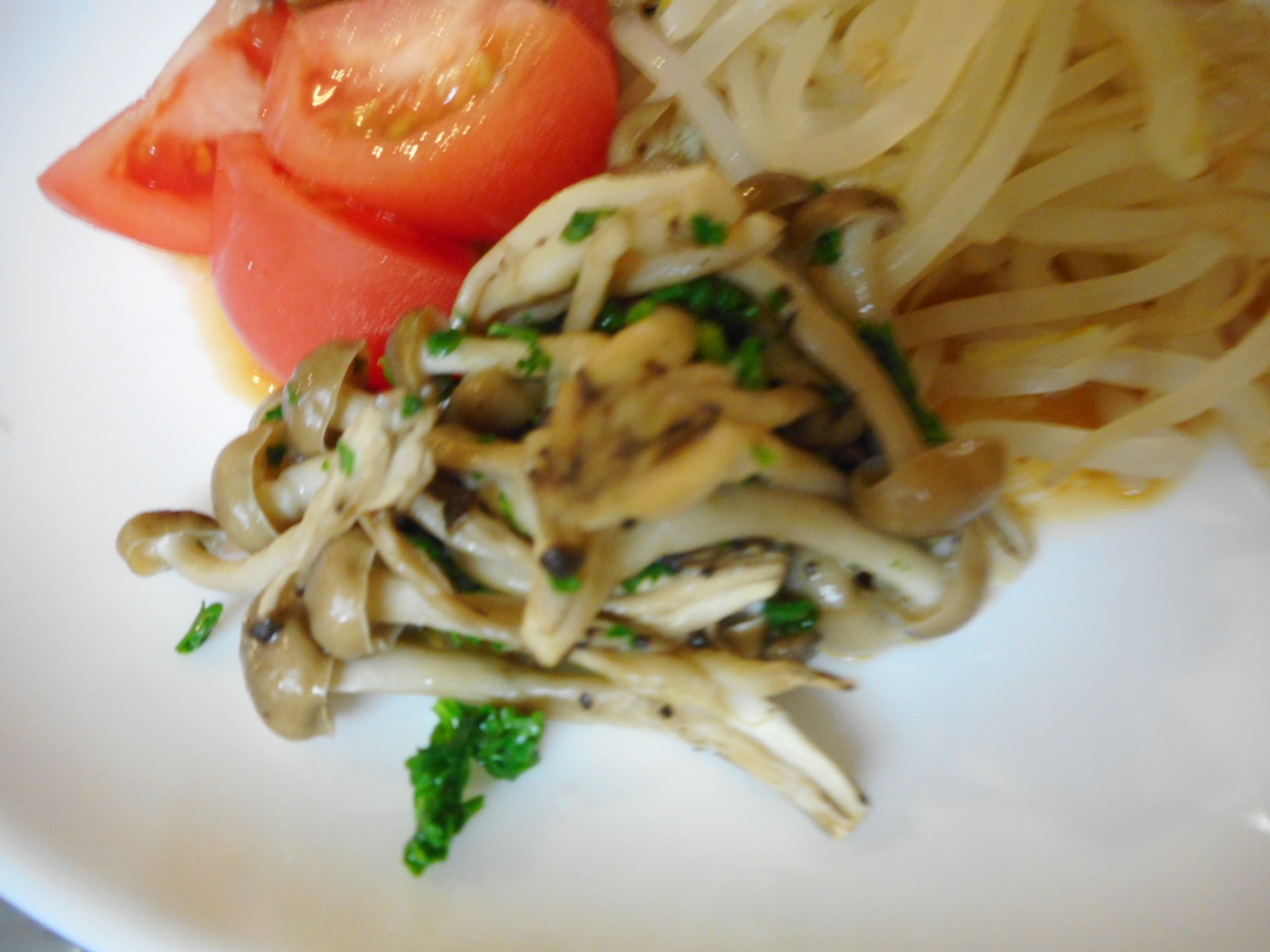 レンジでしめじのパセリバター蒸し レシピ 作り方 By Mococo05 楽天レシピ