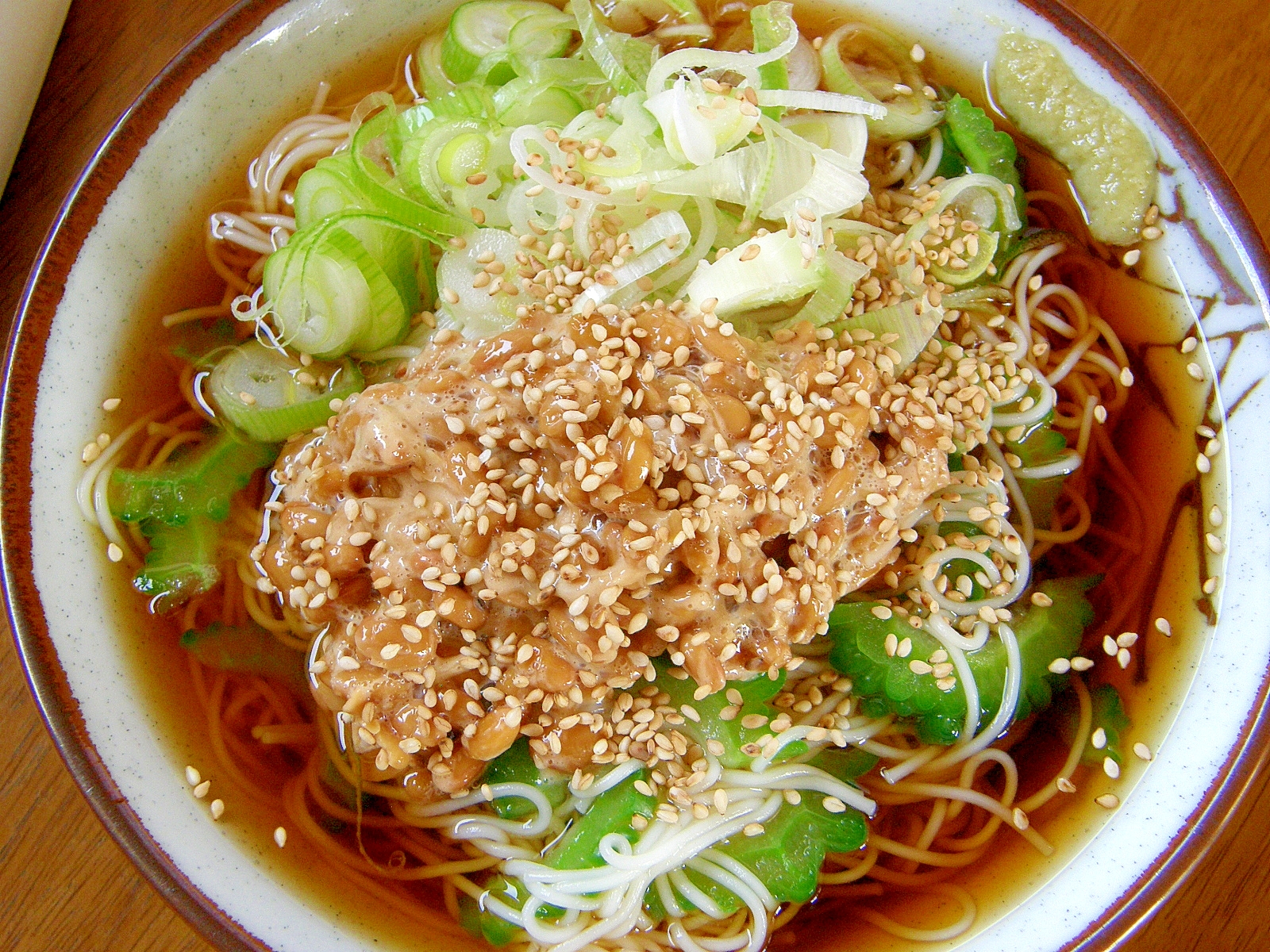 簡単！夏に最高～！？・・・納豆・ゴーヤ冷やし素麺