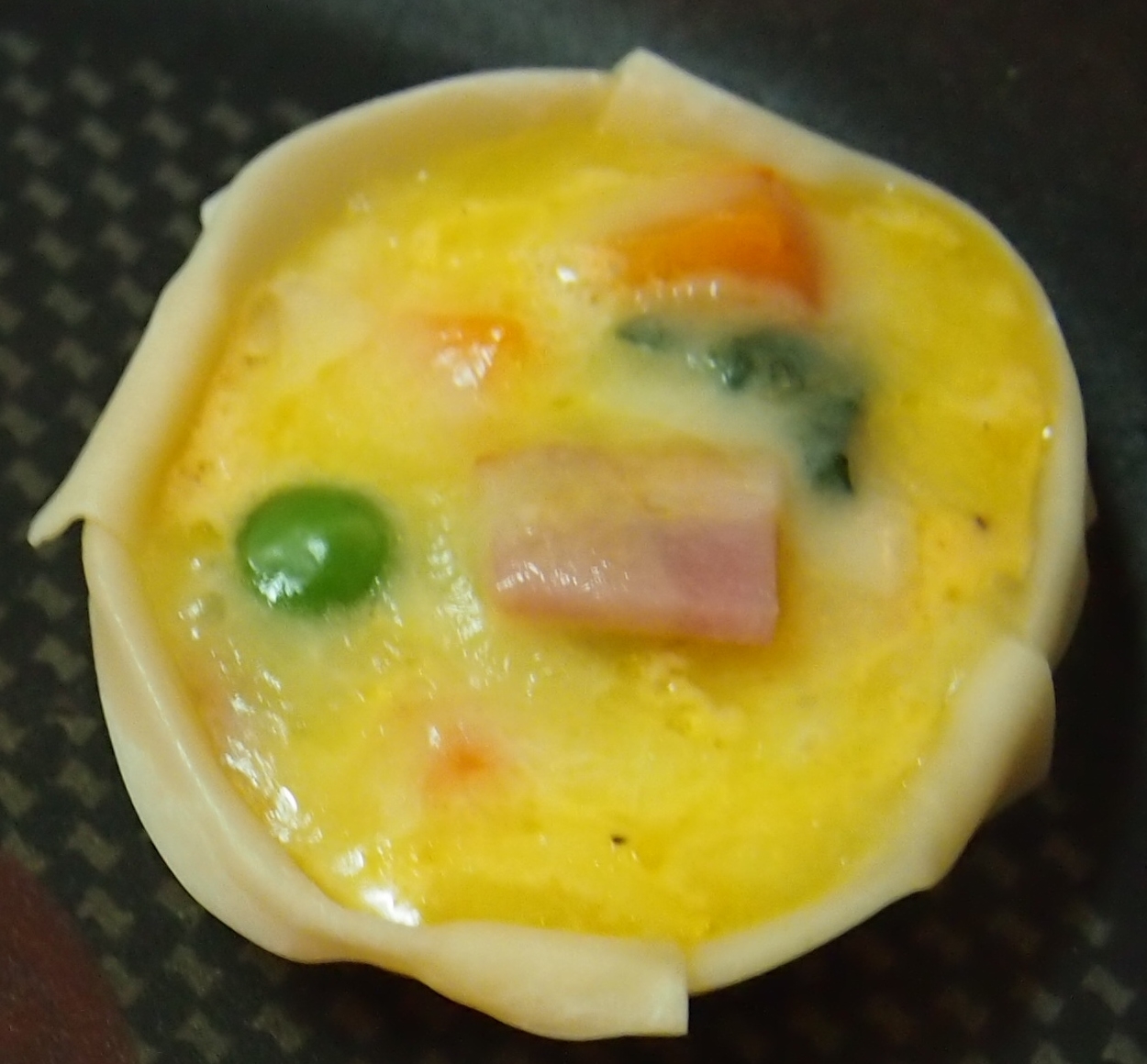 餃子の皮のキッシュ♪粒マスタード味