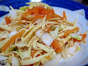 干豆腐のキムチ風サラダ