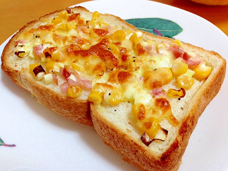 マヨコーントースト\(-o-)/