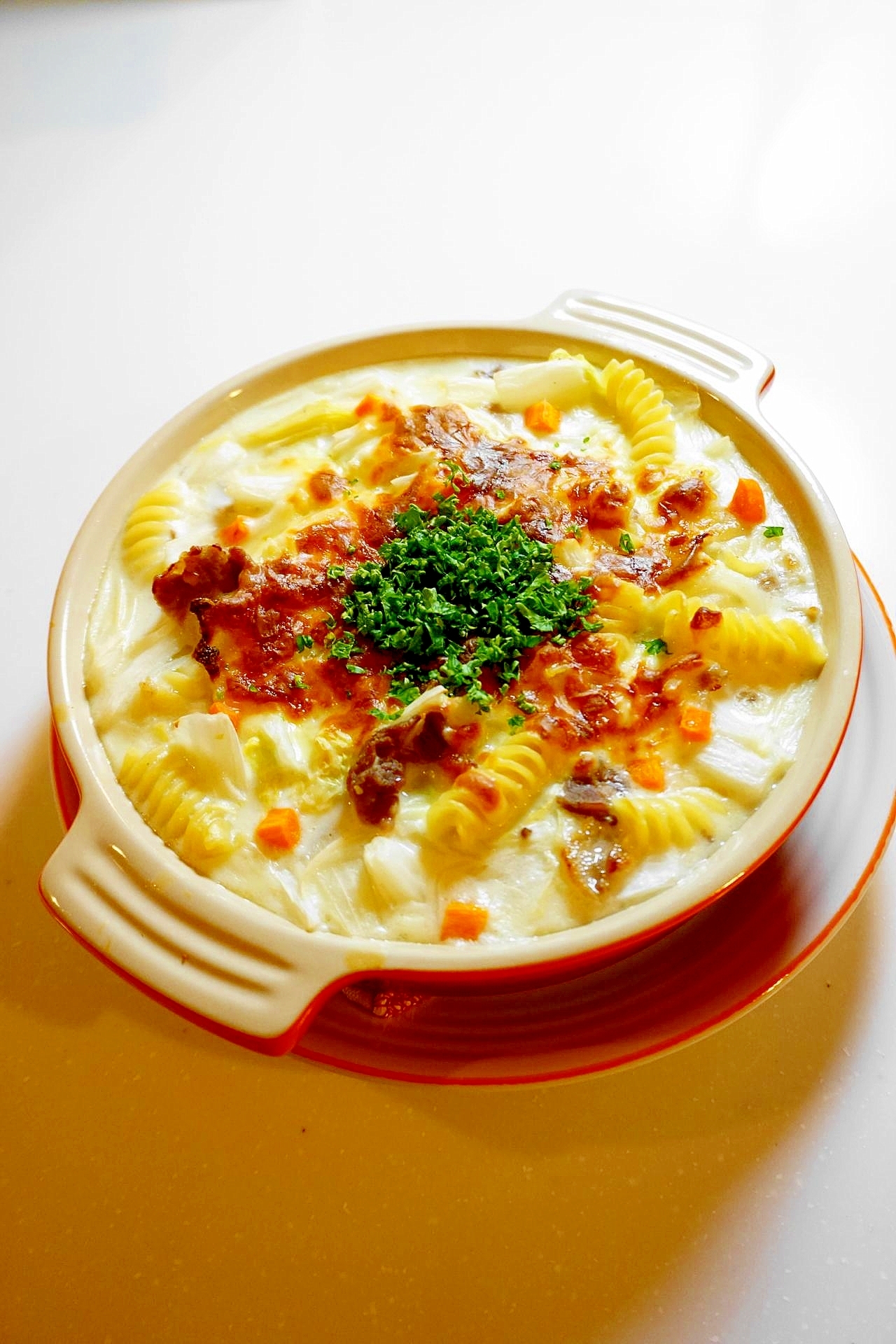 食べ応え満点！白菜と豚肉のマカロニグラタン