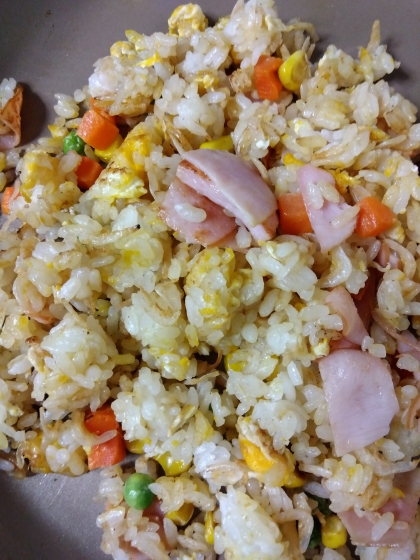 ランチに♡いつもと違う味のチーズチャーハン♡