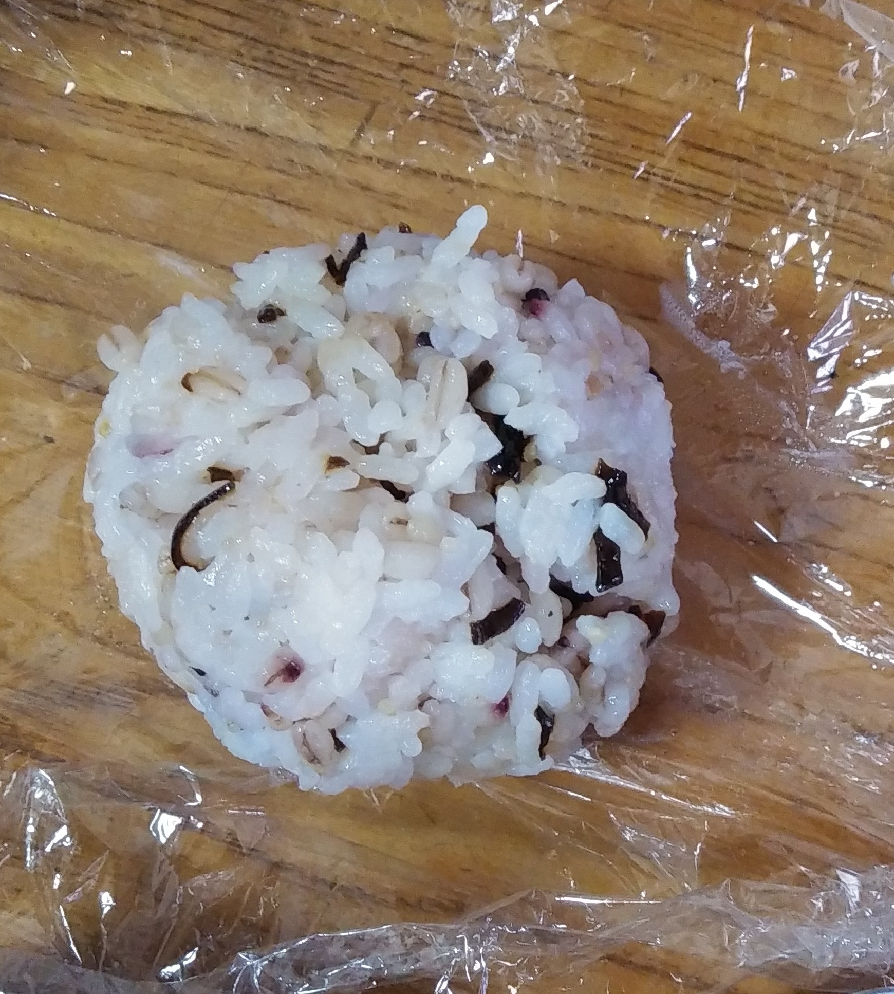 塩昆布チーズおにぎり レシピ 作り方 By 楽天ラブ 楽天レシピ 塩昆布チーズおにぎり レシピ 作り方 By 楽天ラブ 楽天レシピ
