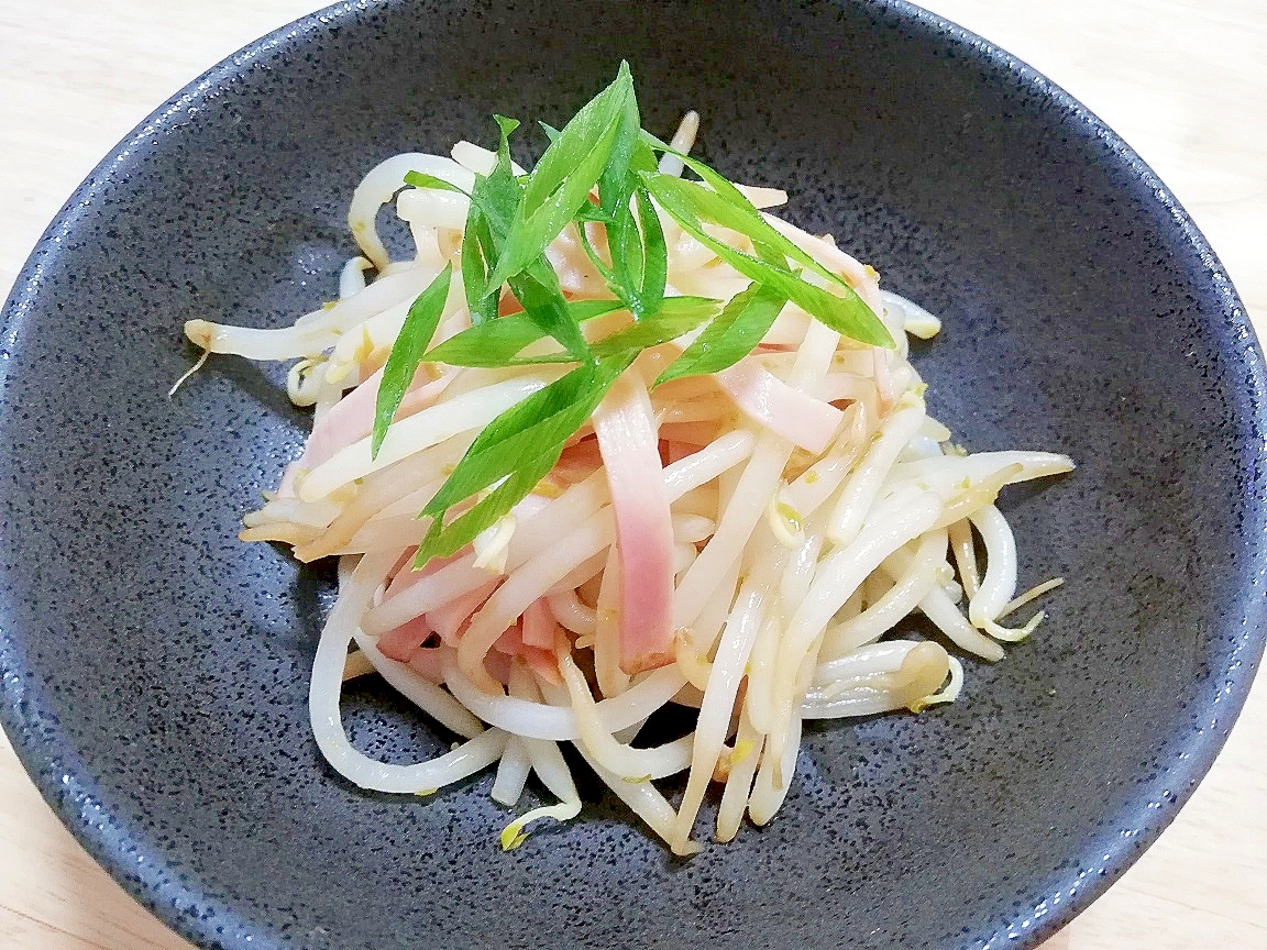 柚子胡椒でピリ辛おつまみ☆もやしのサッと炒め