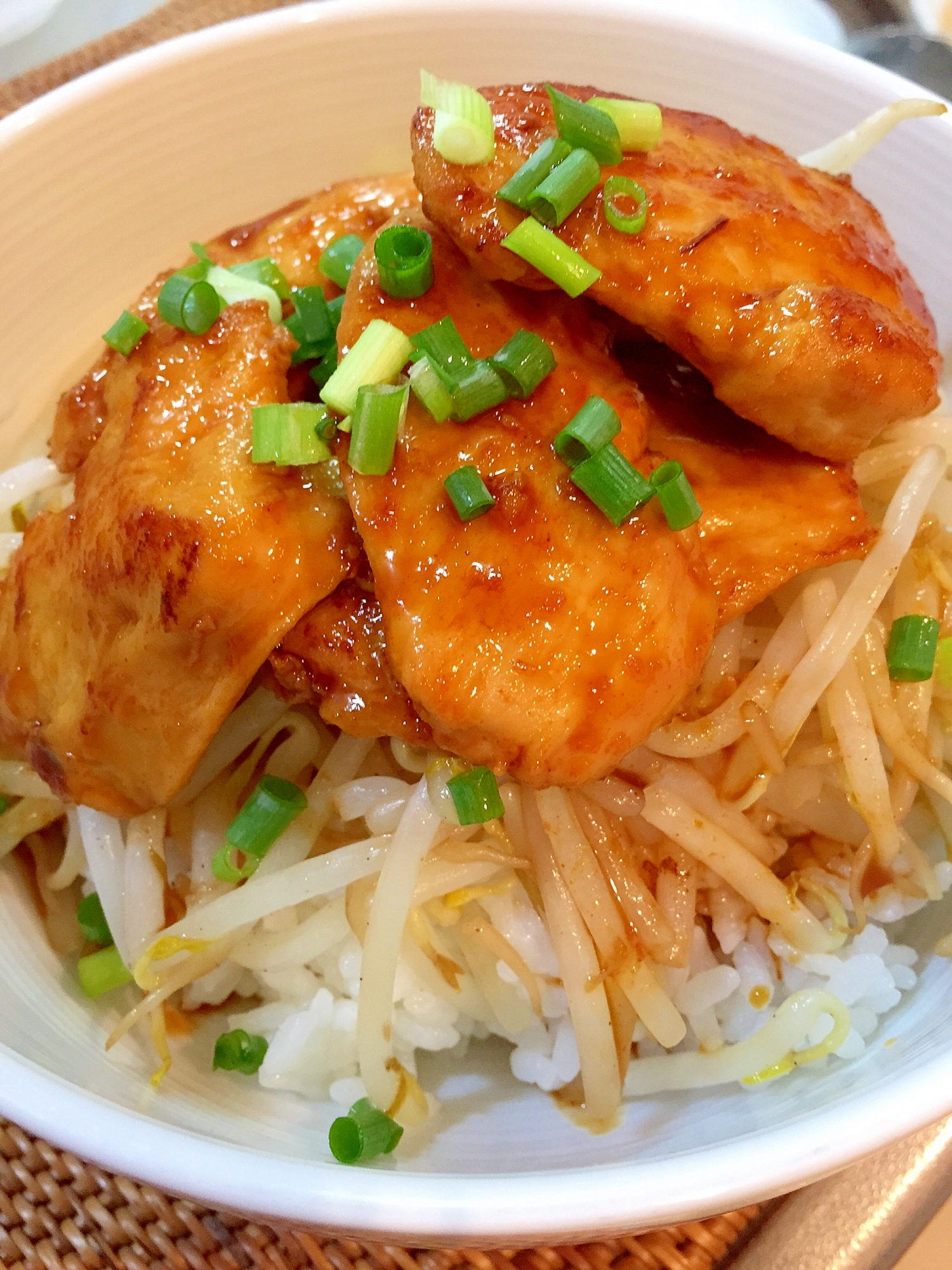 鶏胸肉のスタミナ丼