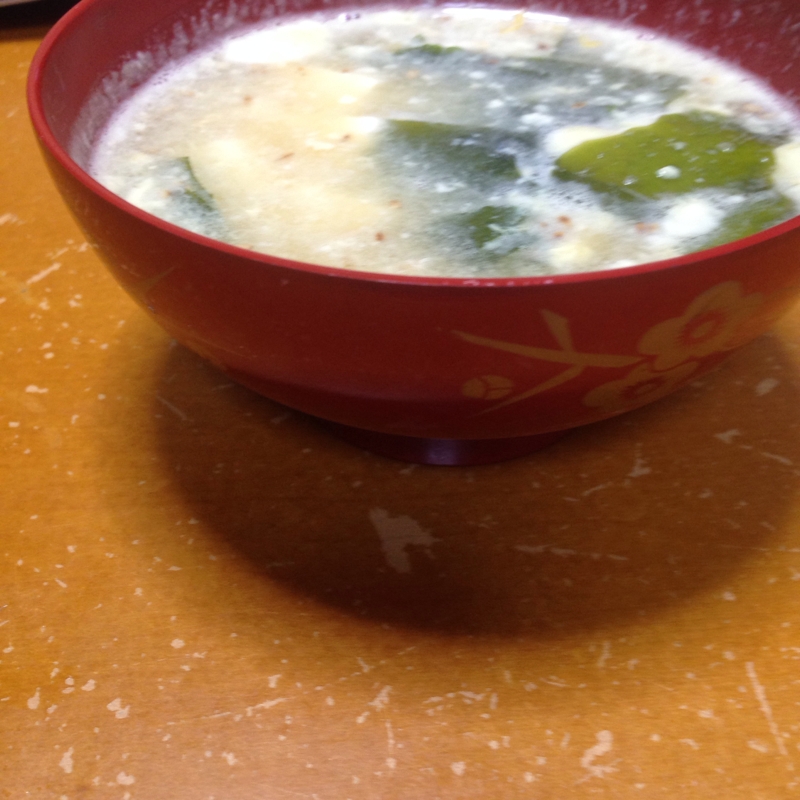 卵と豆腐としめじの中華スープ(*^^*)★