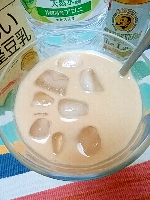 アイス☆アロエ風味ソイカフェラテ♪