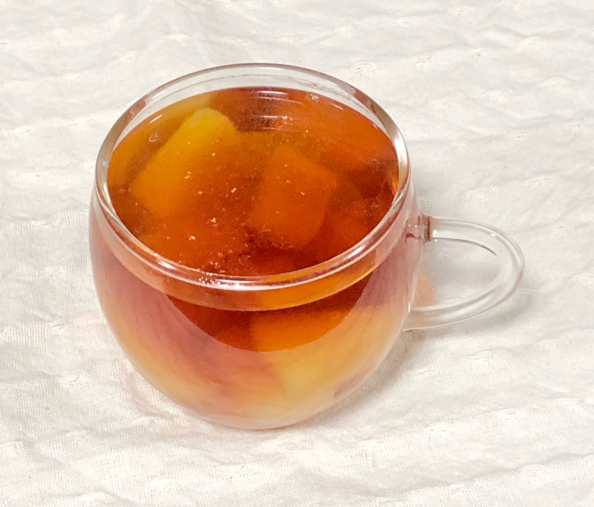 簡単⭐梨のコンポート入り紅茶