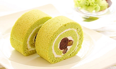   ほうれん草のふんわりロールケーキ