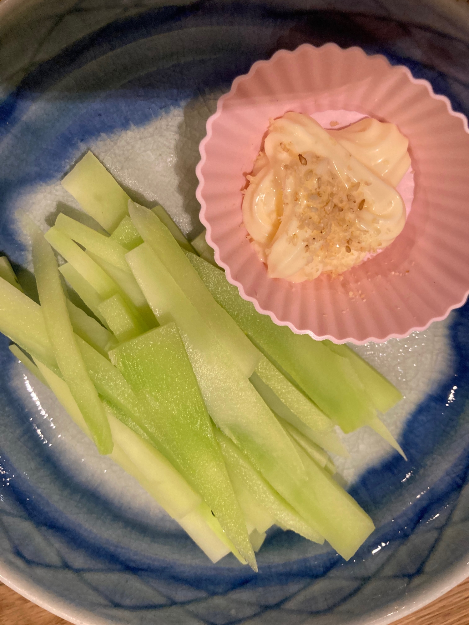 ブロッコリーの茎の部分で野菜スティック