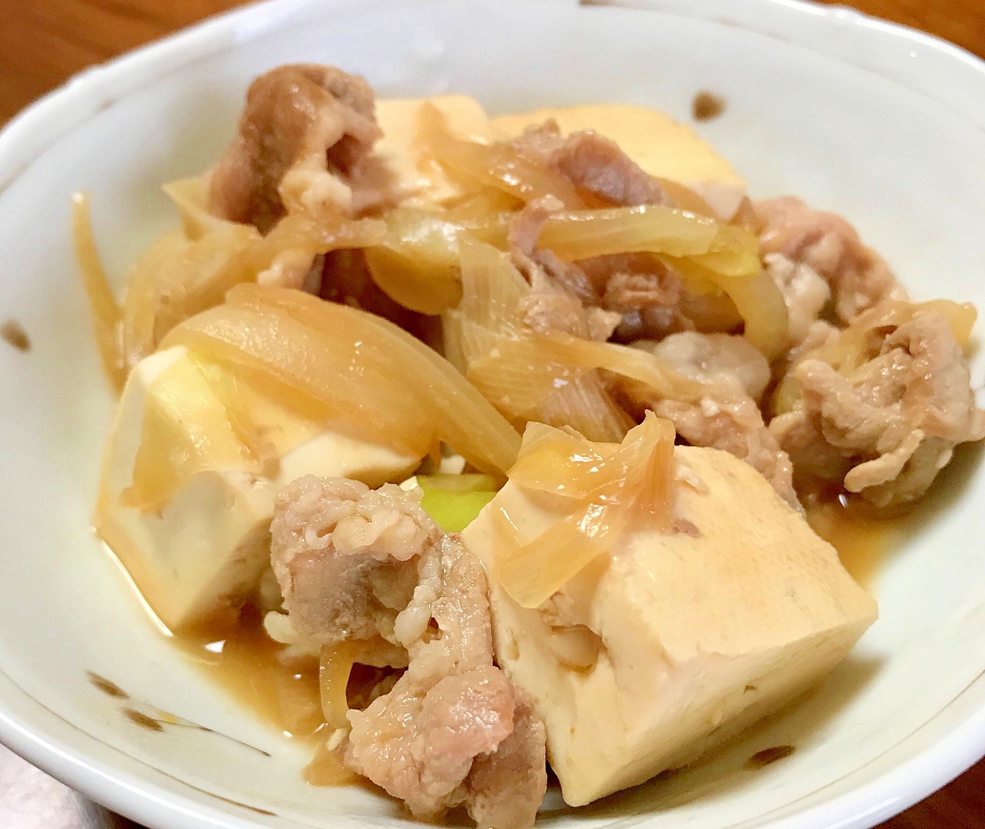 めんつゆで簡単味付け☆肉豆腐