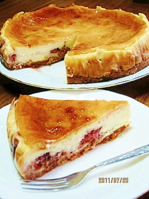 苺ベイクドチーズケーキ　（我が家の味）