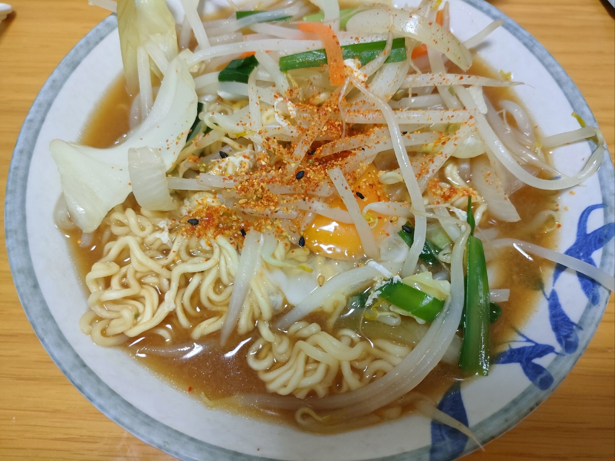 野菜たっぷり味噌ラーメン