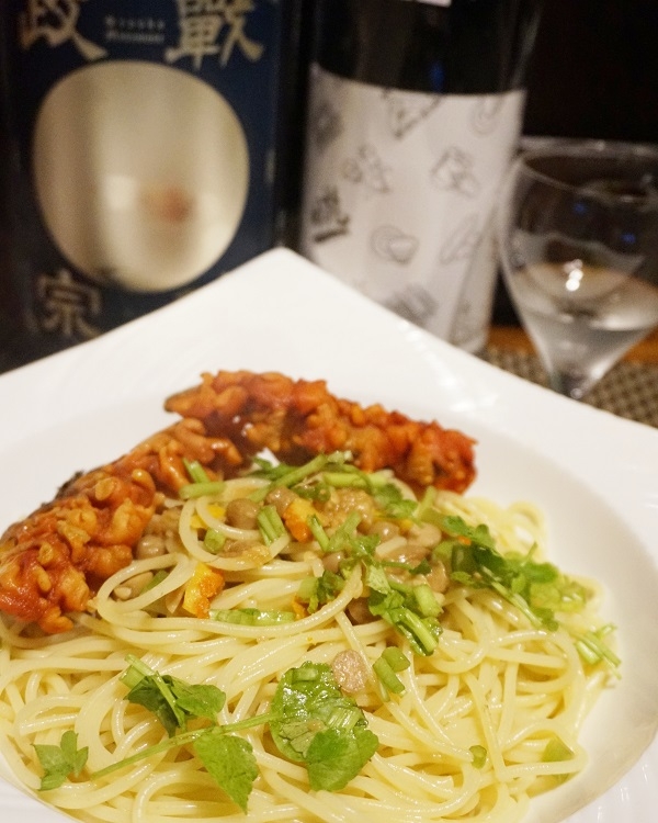 【宮城食材】蒸しホヤと納豆のスパゲッティーニ