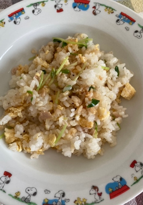 豆苗とツナのチャーハン