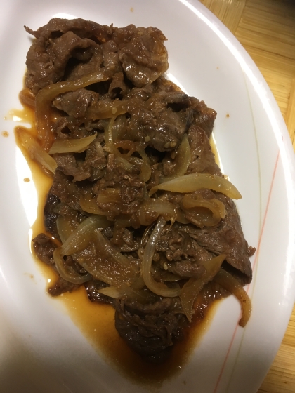 牛肉と玉ねぎのごはんがすすむおかず。