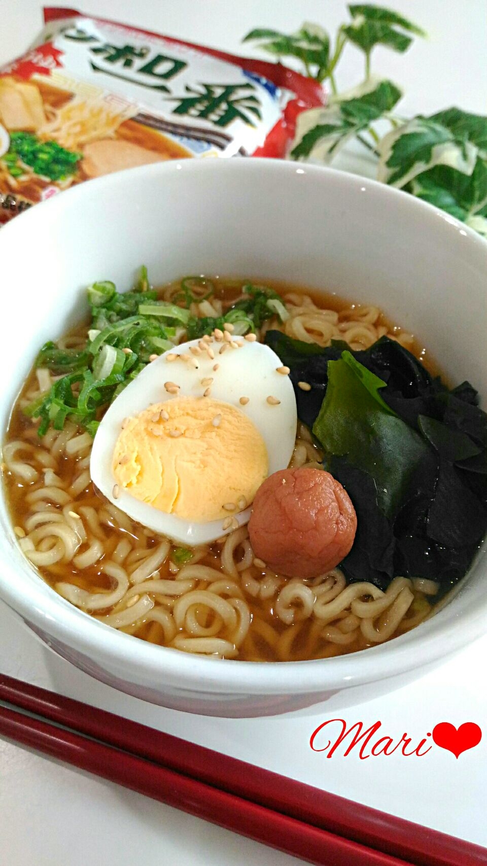 サッポロ一番 しょうゆ味 とろみ梅わかめラーメン レシピ 作り方 By Mariまり 楽天レシピ サッポロ一番 しょうゆ味 とろみ梅わかめラーメン レシピ 作り方 By Mariまり 楽天レシピ