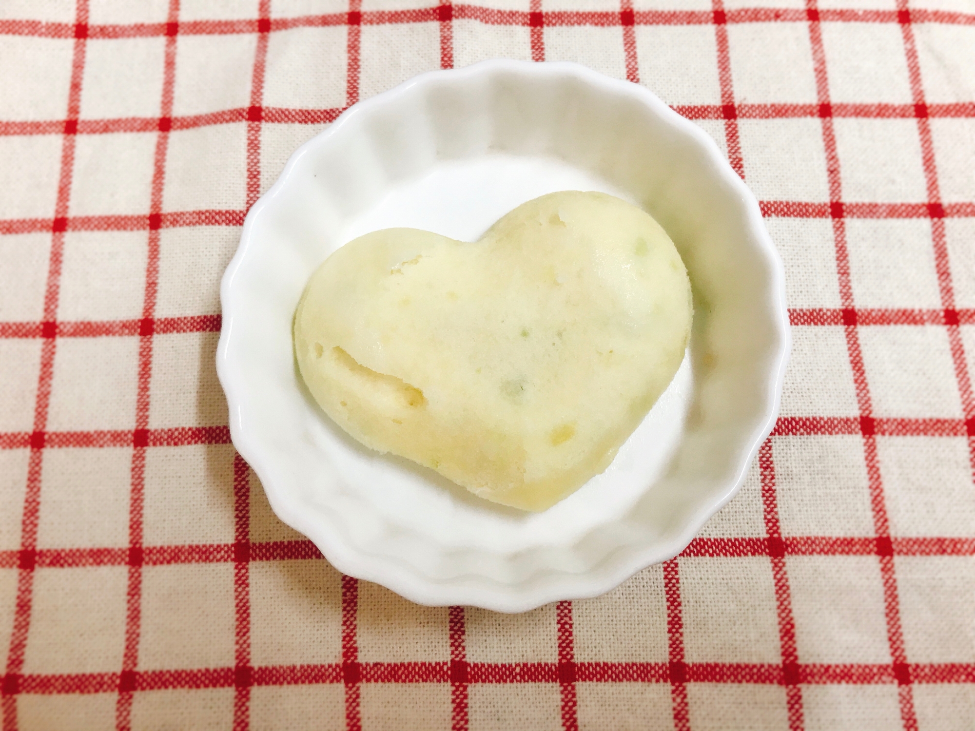 離乳食後期 さつまいもと枝豆の蒸しパン レシピ 作り方 By Cocopoteito 楽天レシピ