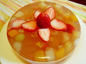 ひな祭りにも☆簡単!フルーツ寒天ケーキ